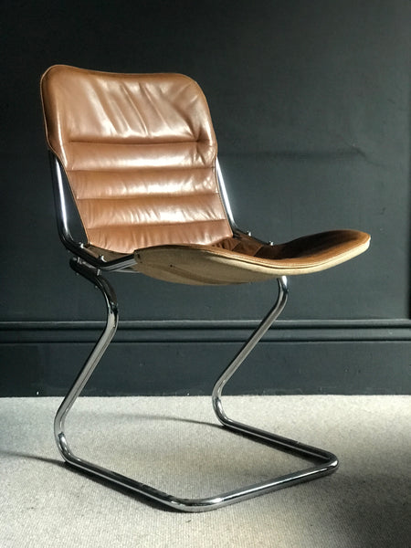 Tan leather and chrome cantilever 70s Italian chairs