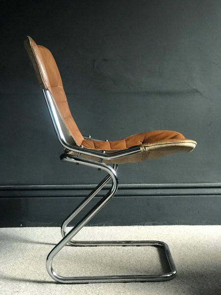 Tan leather and chrome cantilever 70s Italian chairs