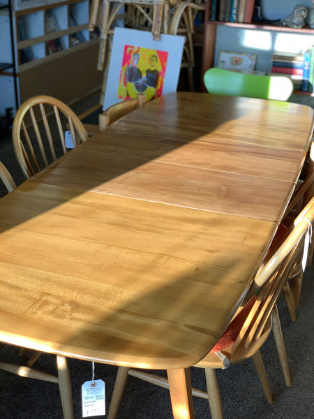 Mid century Ercol Grand Windsor extending table