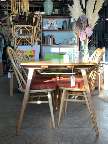 Mid century Ercol Grand Windsor extending table