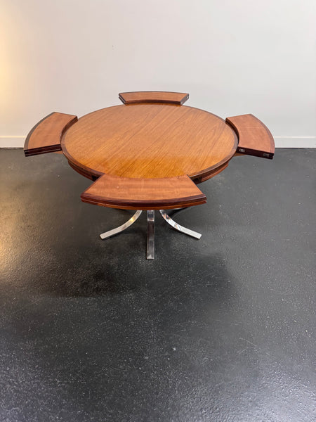 Dyrlund Lotus Table on chrome base