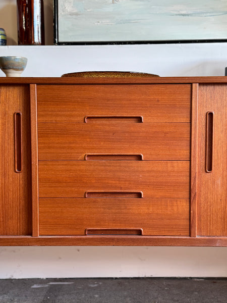 Nils Jonsson for Troeds - Gigant teak sideboard