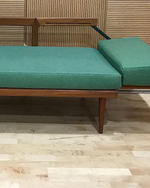 Peter Hvidt and Orla Molgaard-Nielsen FD453 mid-century daybed sofa • 50s • 60s