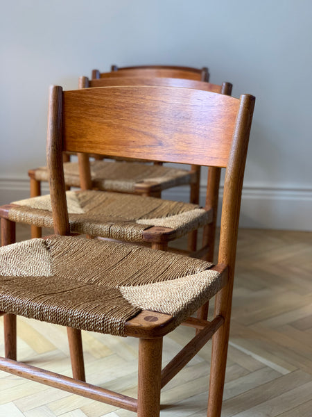 Børge Mogensen model no.157 dining chairs in oak and teak